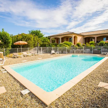 Les De Perret Joyeuse