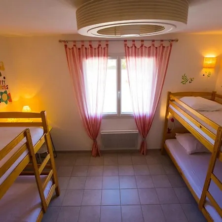 Les De Perret Villa *