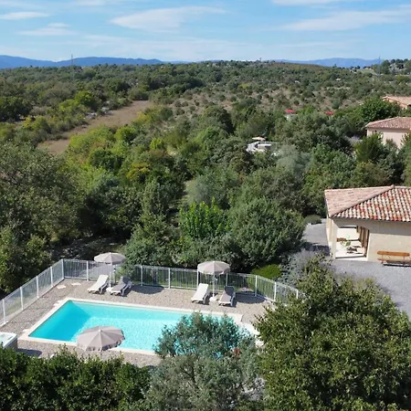 Les De Perret Joyeuse