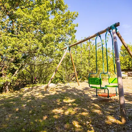 Βίλα Les De Perret *