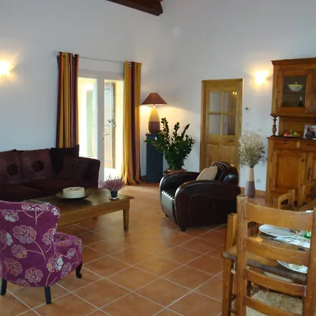 Les De Perret Villa Joyeuse
