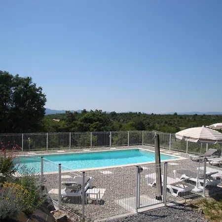 Villa Les De Perret *