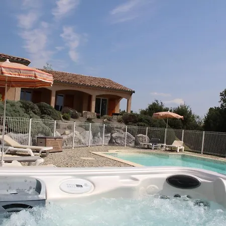 Les De Perret Villa *